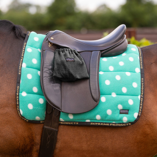 Supreme Products Fleece Stirrup Covers - One Size - Black/Gold